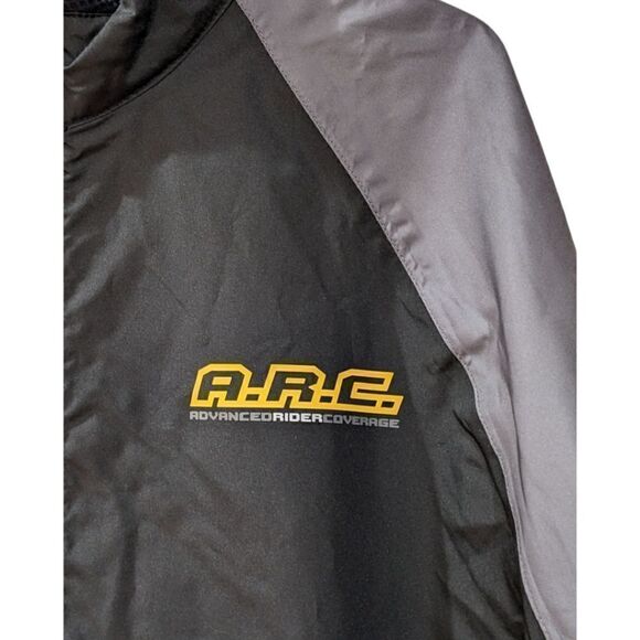 A.R.C Advanced Rider Coverage Men's Grey Packable Jacket Size L Backcountry - Picture 8 of 9